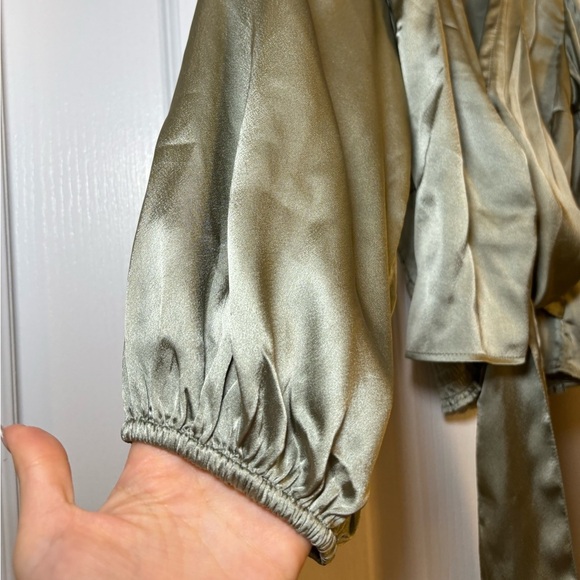 Abercrombie & Fitch - Bohemian Silky Satin with Tie Olive Green Tie-Front Blouse - Picture 5 of 9